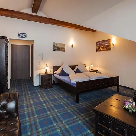 ホームステイ Vitusfort Doppelzimmer Edinburgh フュッセン