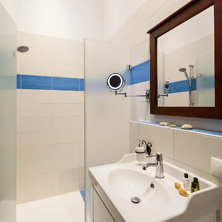 ホームステイ Vitusfort Doppelzimmer Edinburgh フュッセン