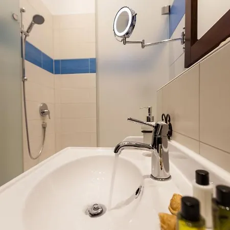 Vitusfort Doppelzimmer Edinburgh *